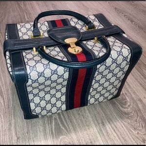 🖤🖤🖤Vintage Train Case/Bag🖤🖤🖤